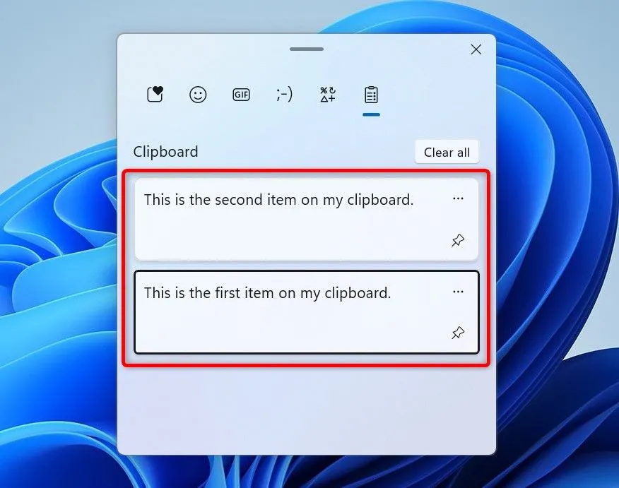 Các mục đã sao chép được hiển thị nổi bật trong lịch sử khay nhớ tạm (Clipboard History) của Windows.