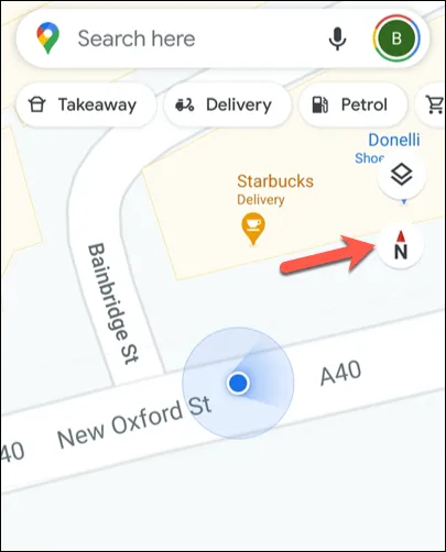 Chạm biểu tượng la bàn Google Maps để xoay bản đồ về hướng Bắc.