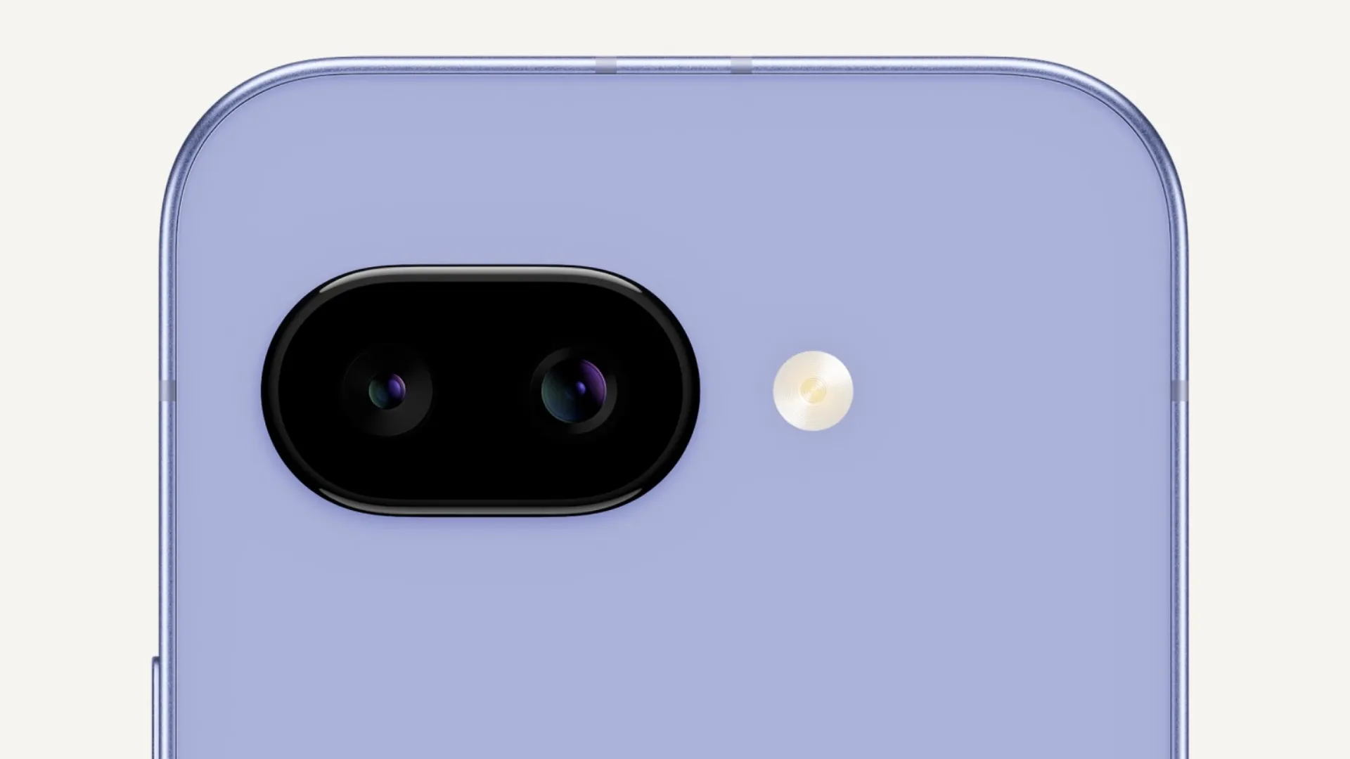 Cụm camera phía sau của Google Pixel 9a với thiết kế mới, hứa hẹn khả năng chụp ảnh ấn tượng.