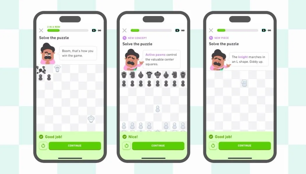 Giao diện khóa học cờ vua trên ứng dụng Duolingo với các câu đố tương tác