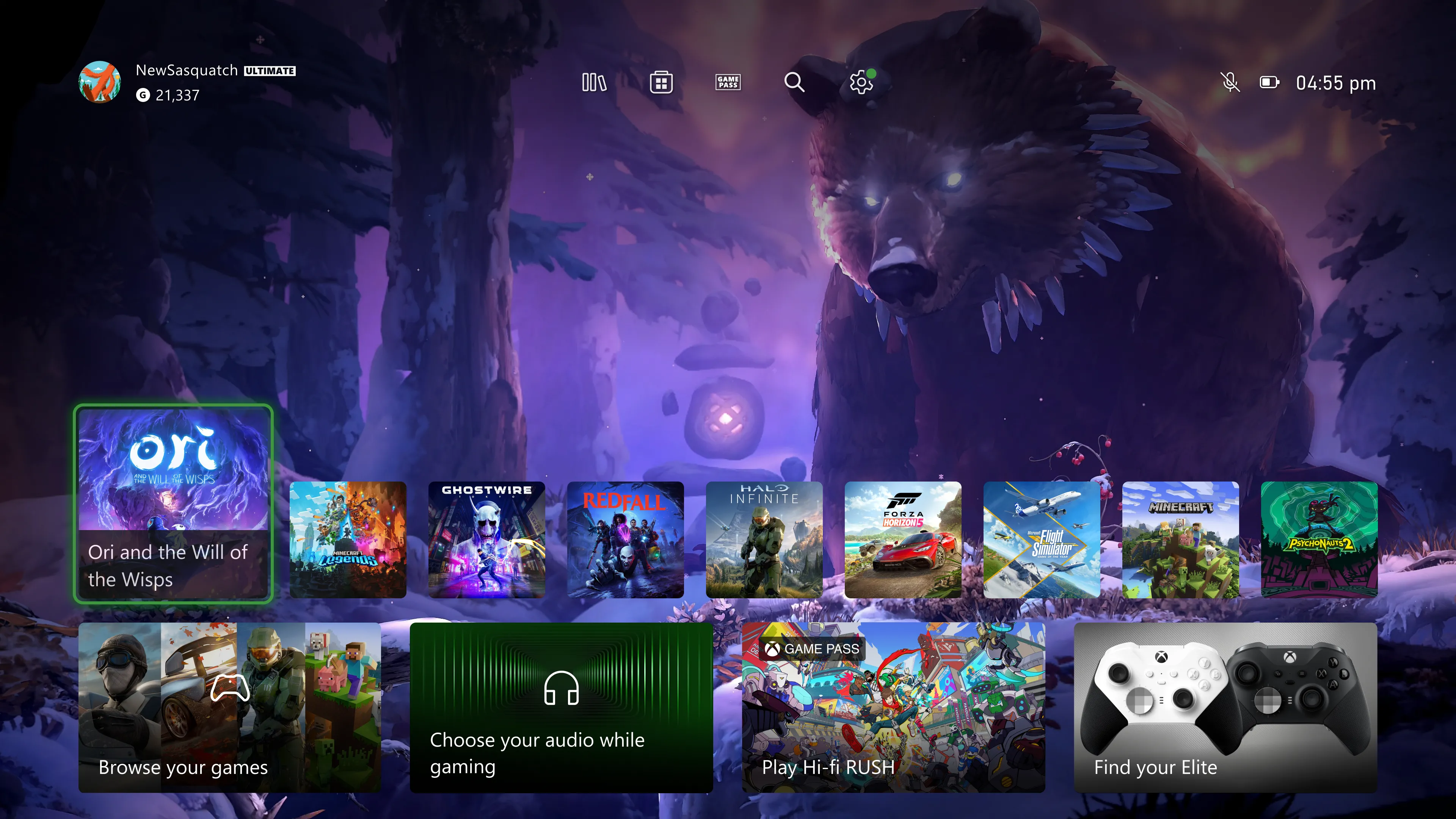 Giao diện màn hình chính Xbox với menu truy cập nhanh tiện lợi ở phía trên, minh họa trải nghiệm người dùng tối ưu trên hệ sinh thái Xbox.