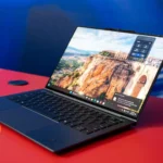 Laptop Lenovo ThinkPad X9 14 Aura Edition với màn hình đang hiển thị.