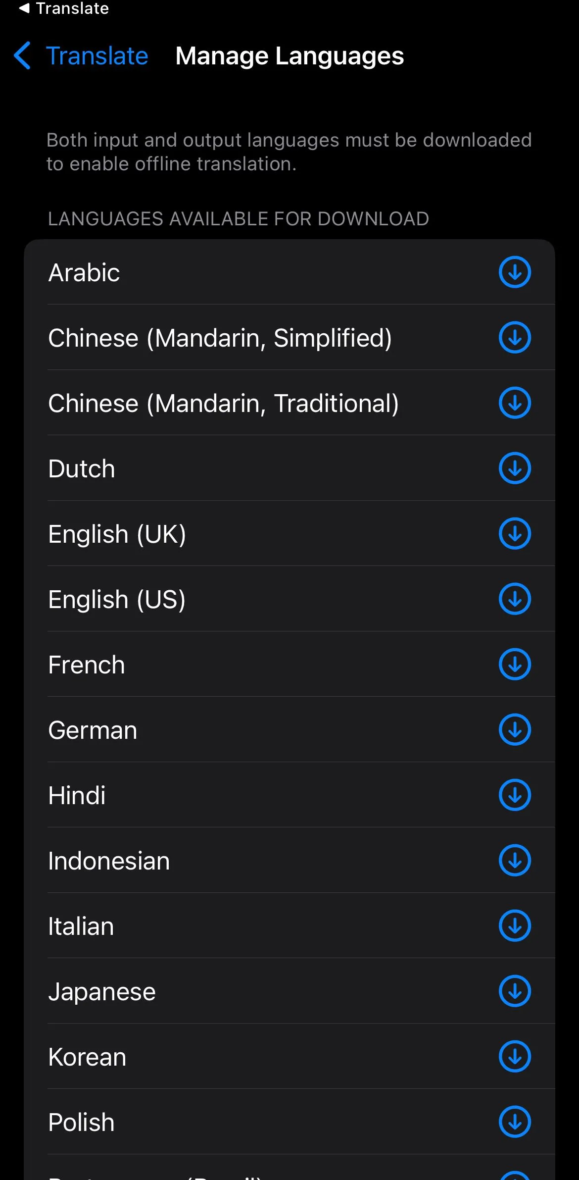 Màn hình cài đặt của Apple Translate hiển thị các gói ngôn ngữ có sẵn để tải về sử dụng ngoại tuyến.