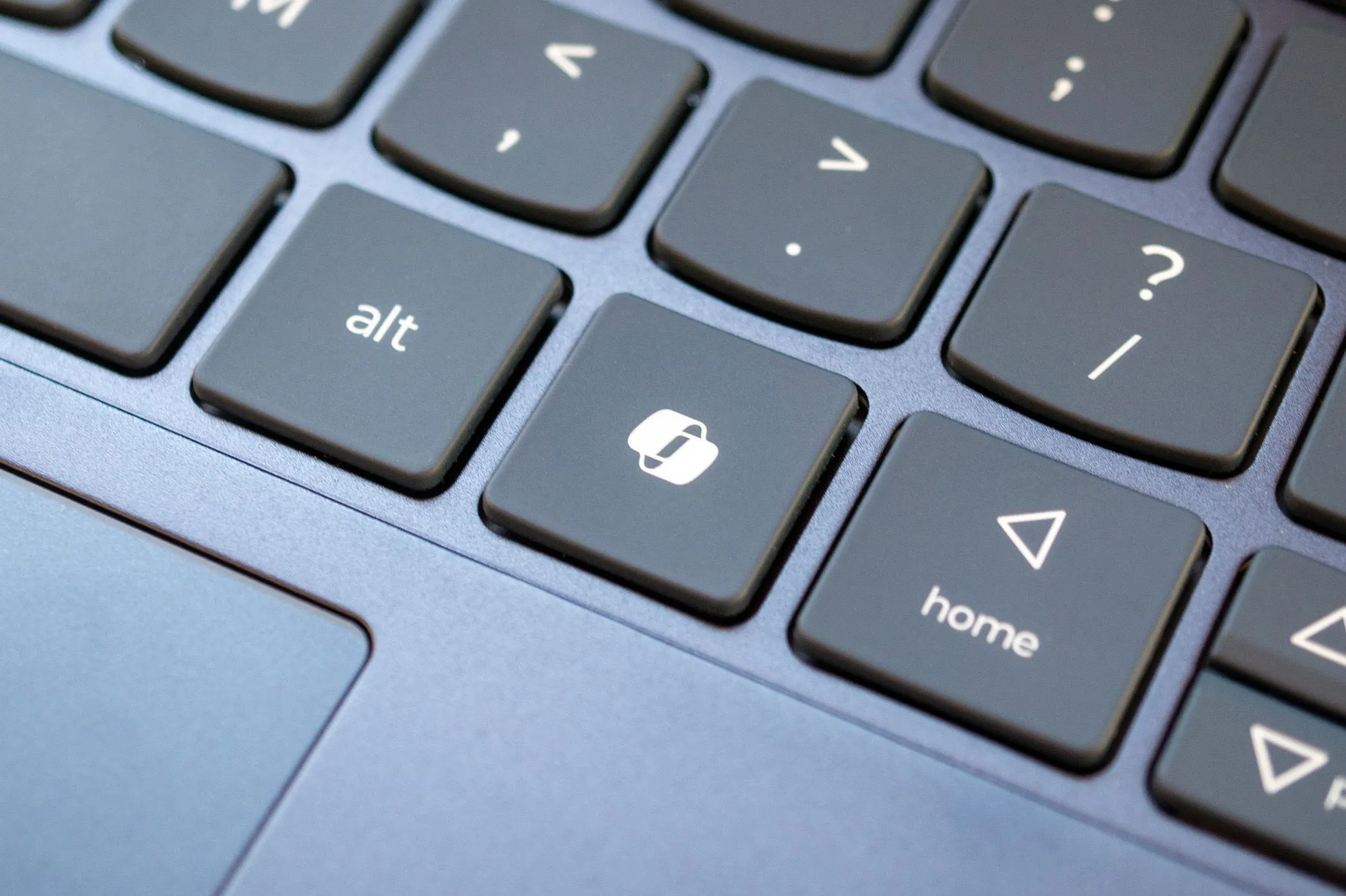 Phím Copilot trên bàn phím laptop Copilot+ PC