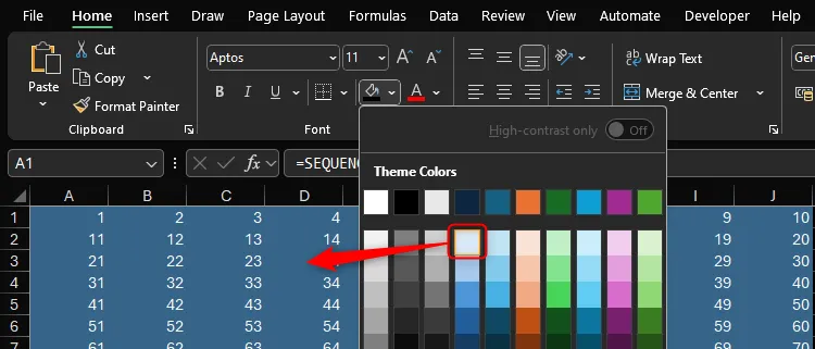 Tô màu ô xanh lam nhạt trong Excel khi chế độ tối được bật, tạo ra màu xanh lam đậm