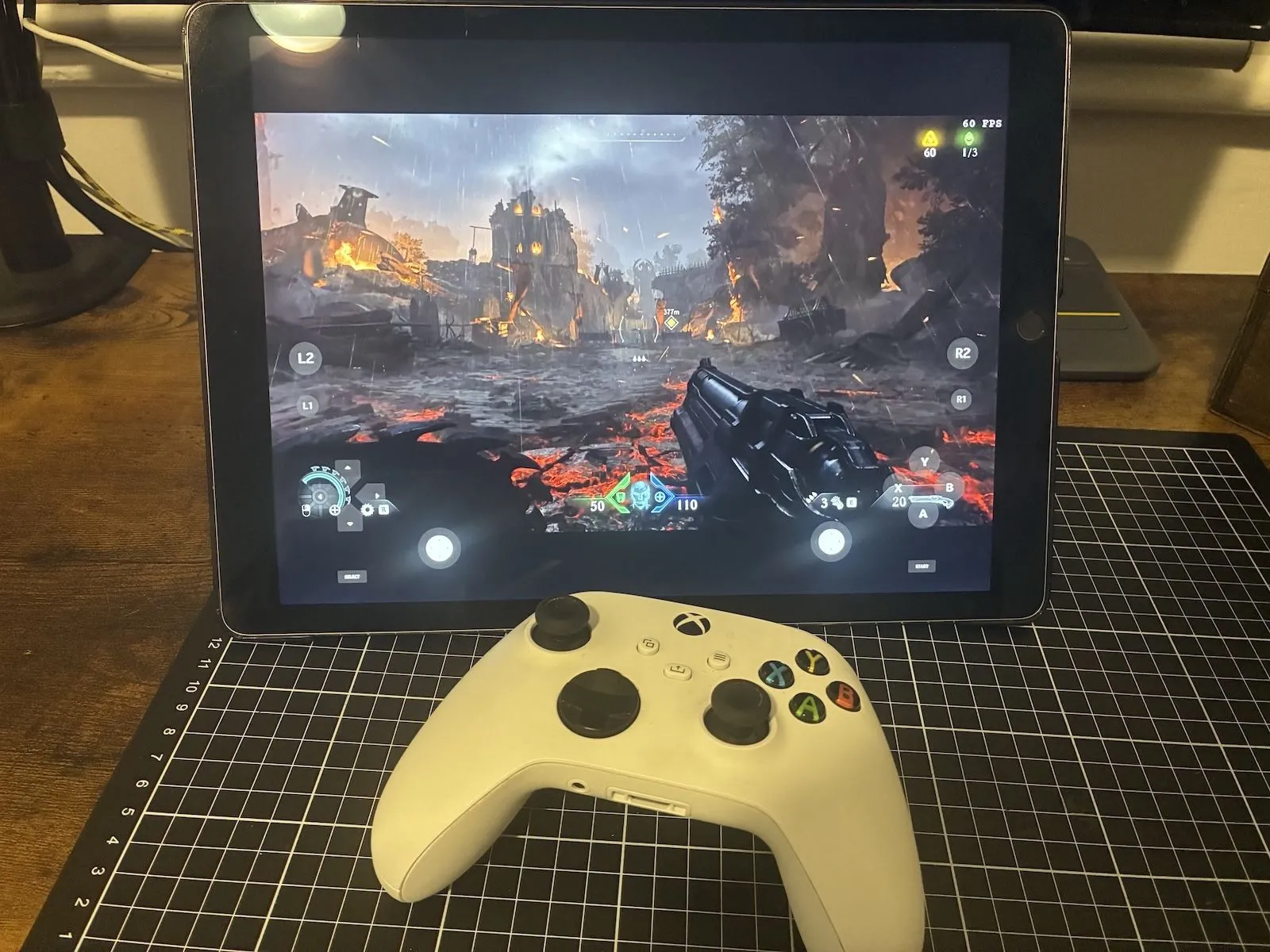 Trải nghiệm stream game DOOM từ PC lên iPad sử dụng Sunshine và Moonlight, minh họa tính linh hoạt của giải pháp.